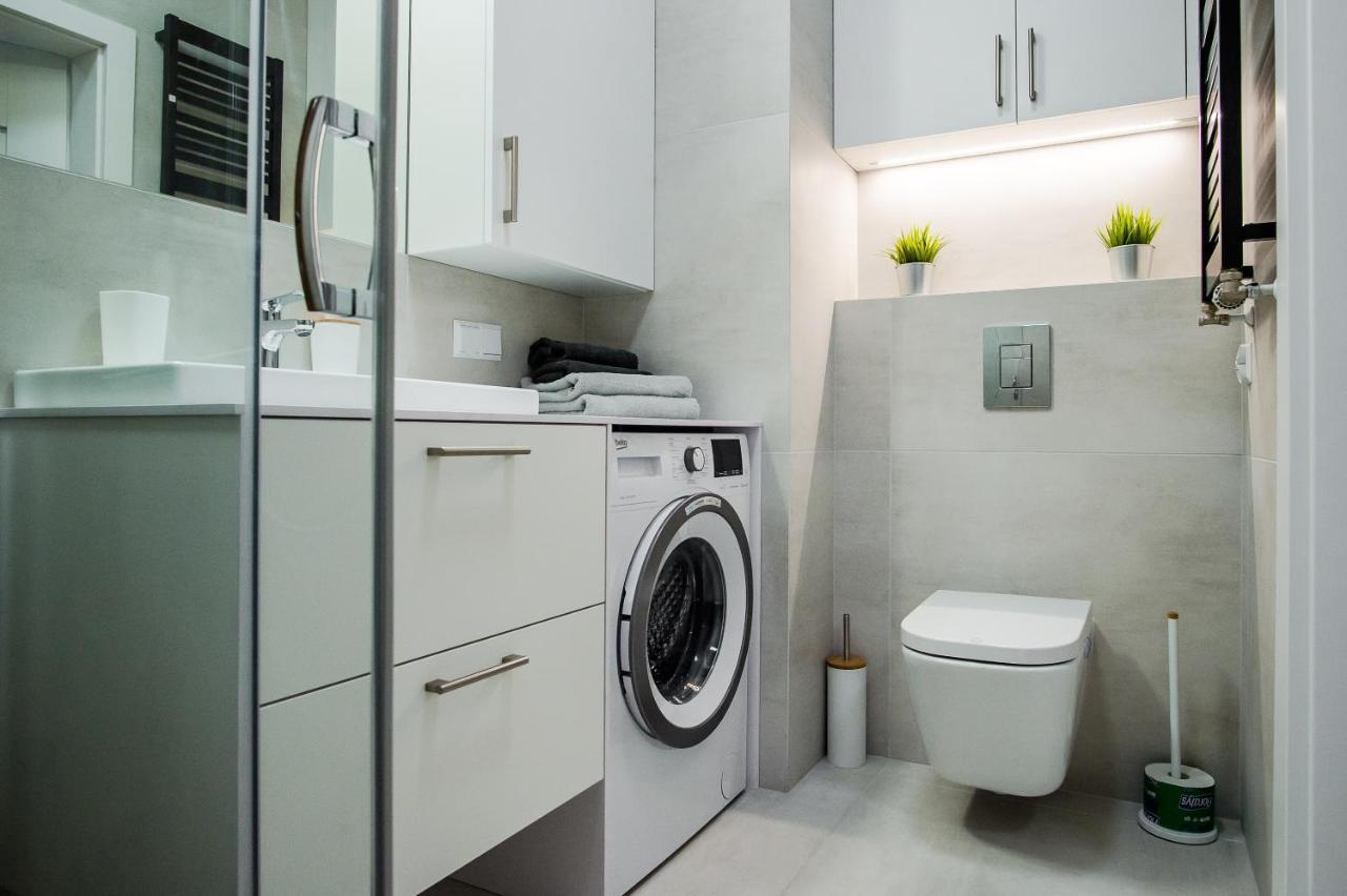 Shipyard Gdansk Apartment - Free Private Parking Esterno foto